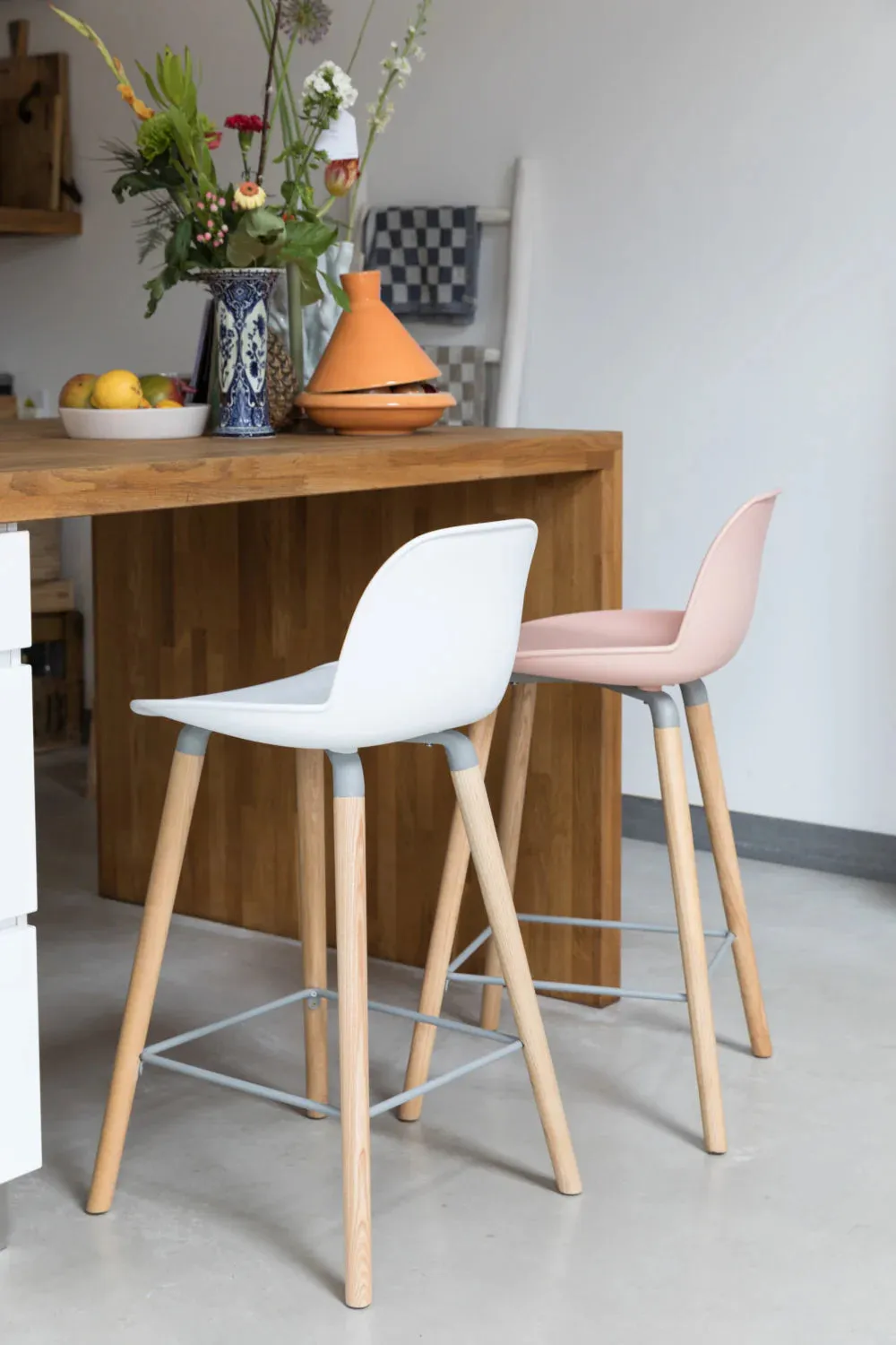 Albert Kuip Counter Stool - Pink