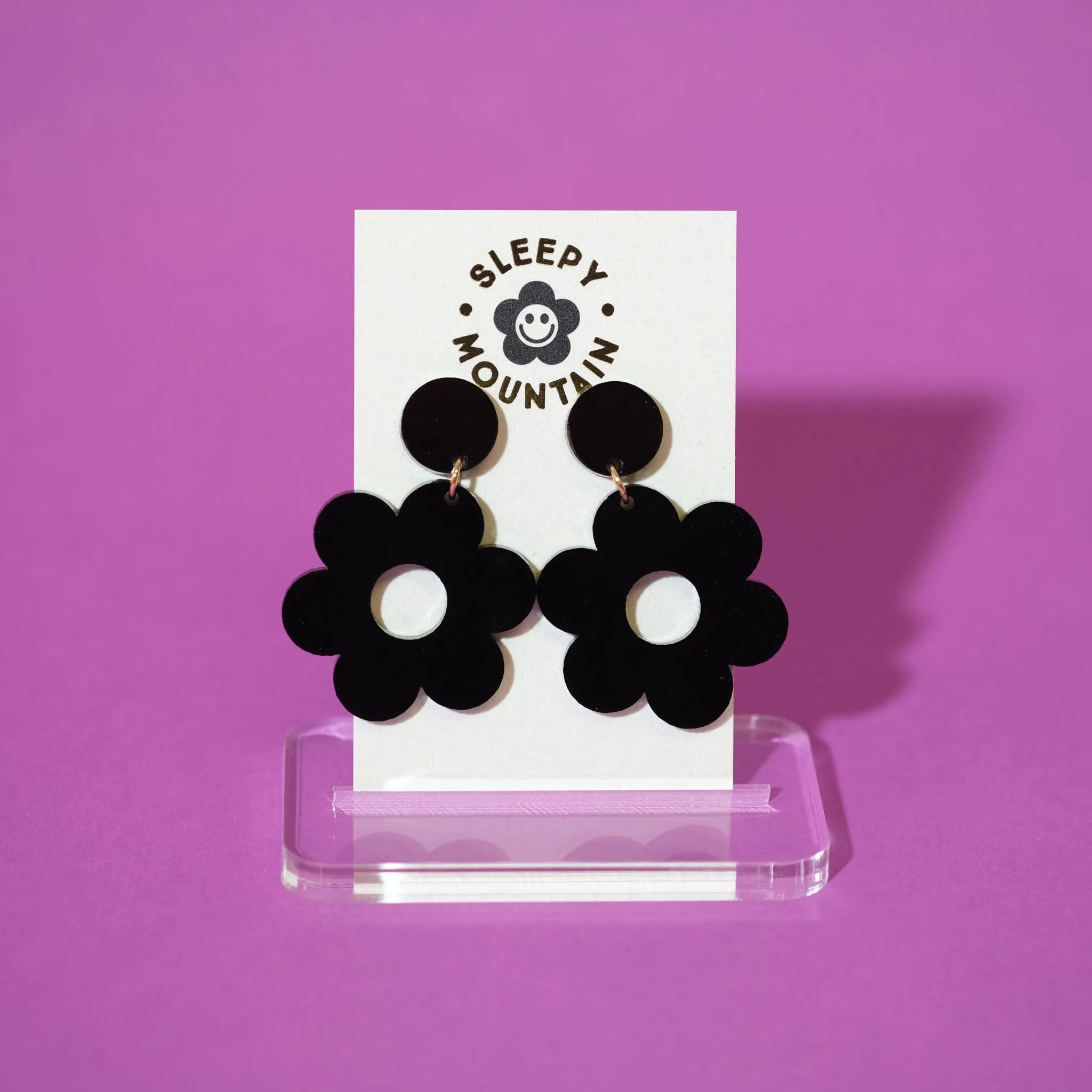 Black Daisy Acrylic Dangle Earrings