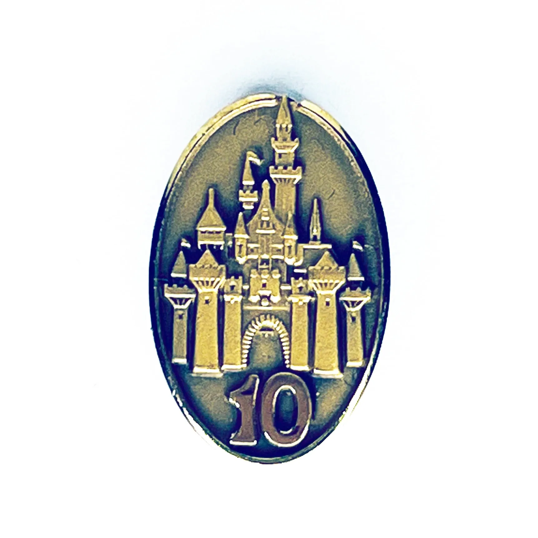 Disney 10 Year Anniversary Award Cast Member Sleeping Beauty Castle Pin