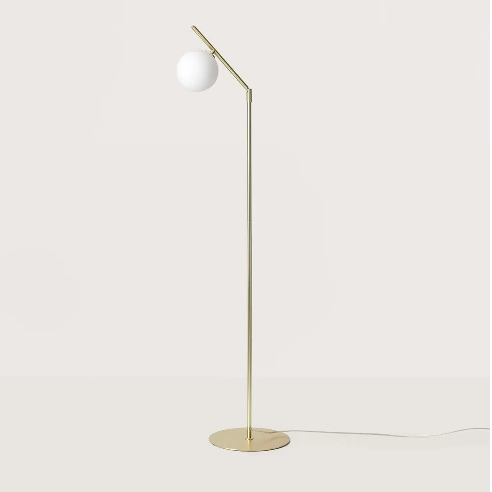 Lobo Floor Lamp