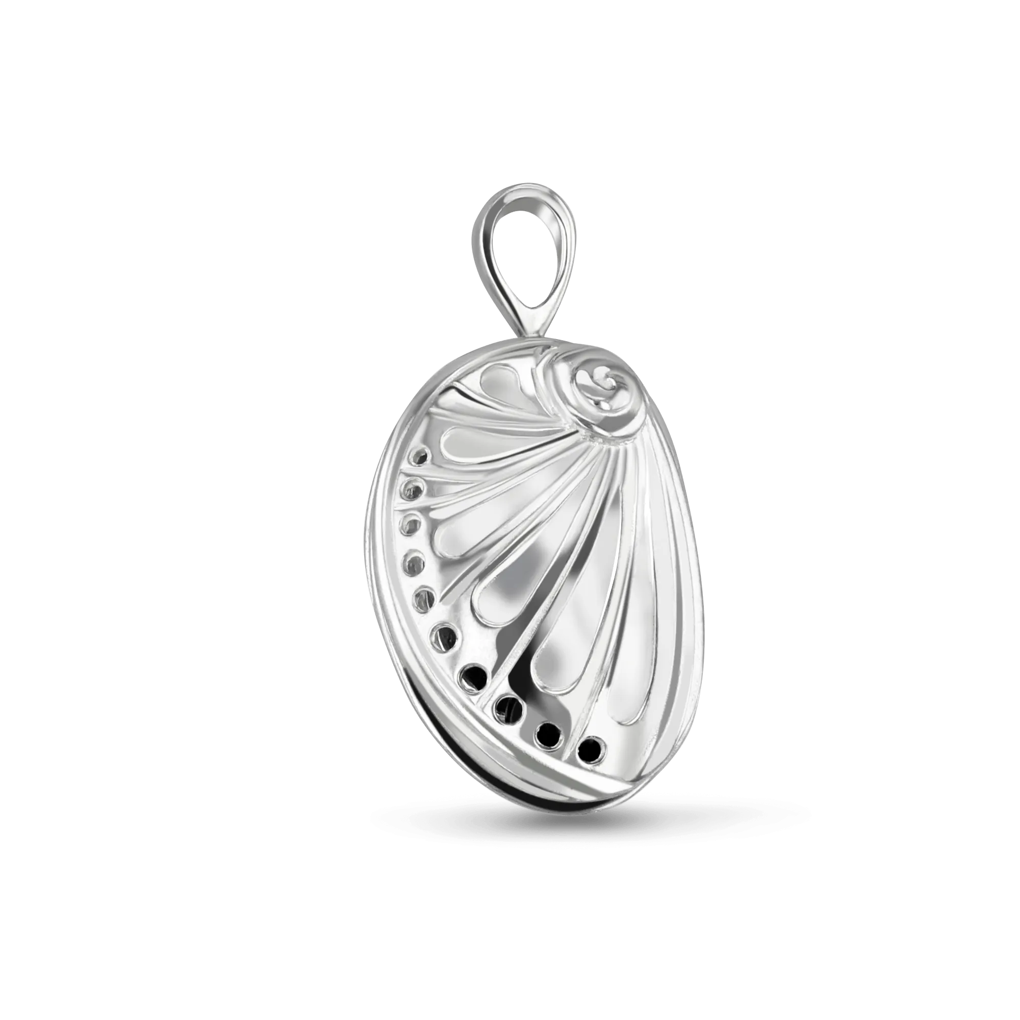 Ormer Pendant