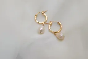 Pearly Girly Hoops