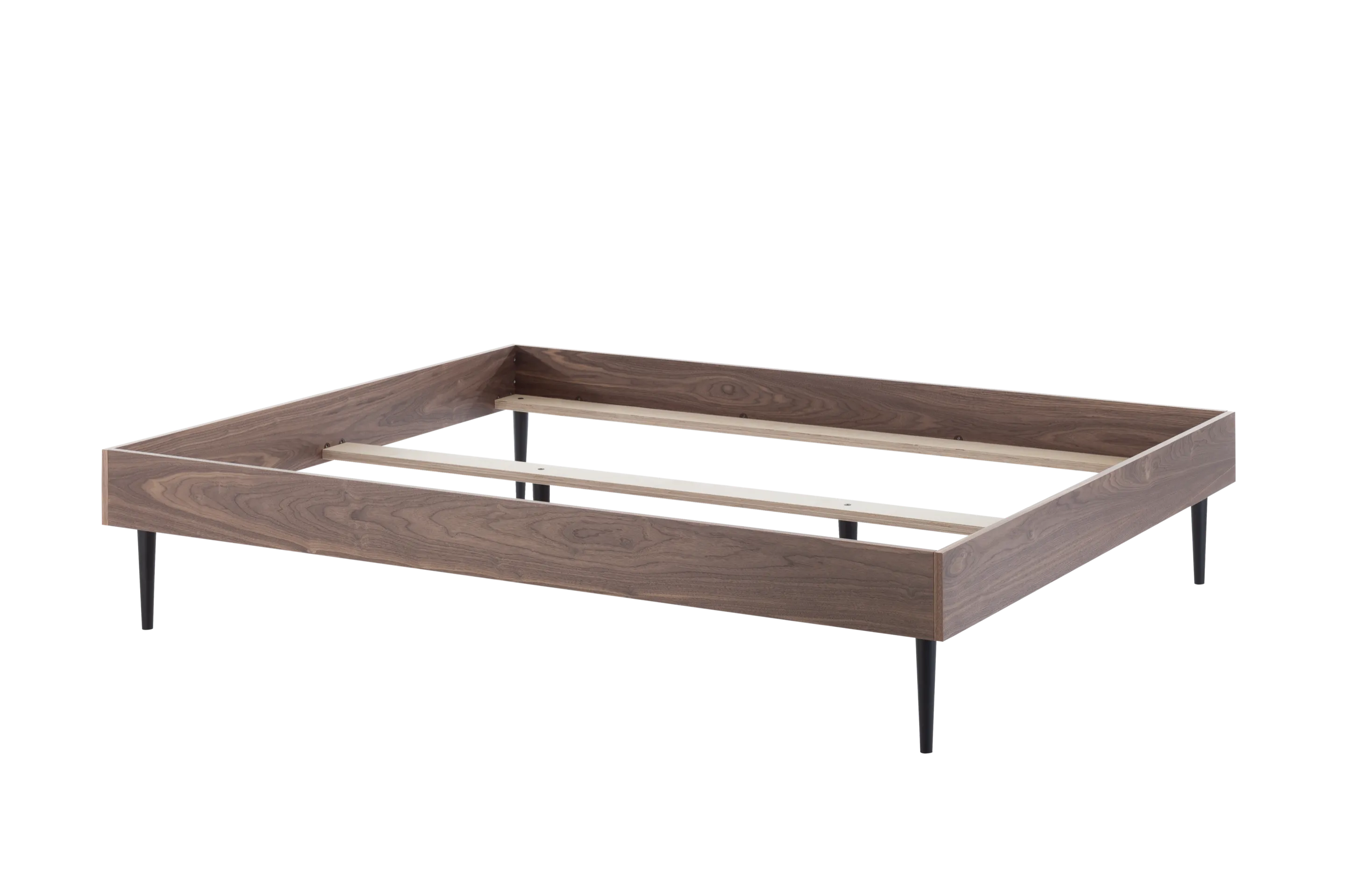 Streiko Bed Walnut